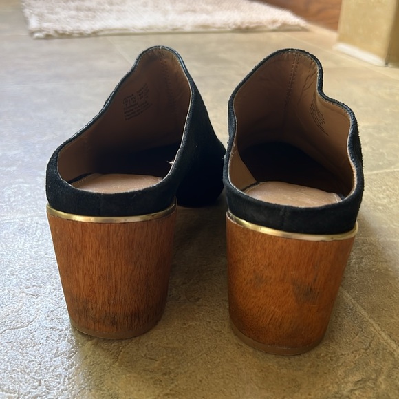 Calvin Klein black mules with wood heel - Picture 3 of 5